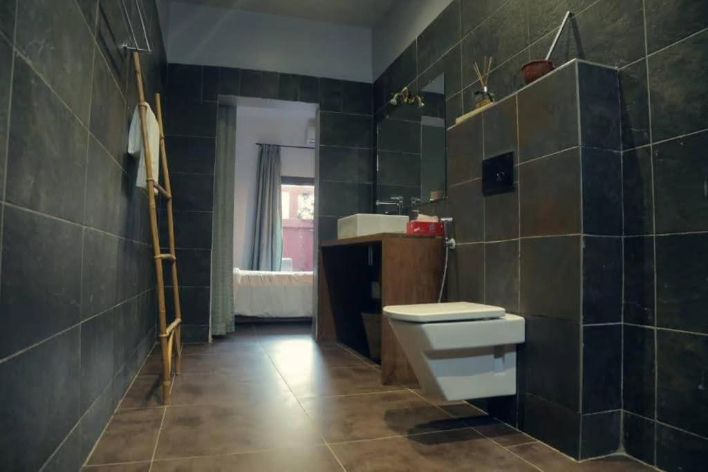 Bed and Breakfast O Petit Club Africain Дакар Екстер'єр фото